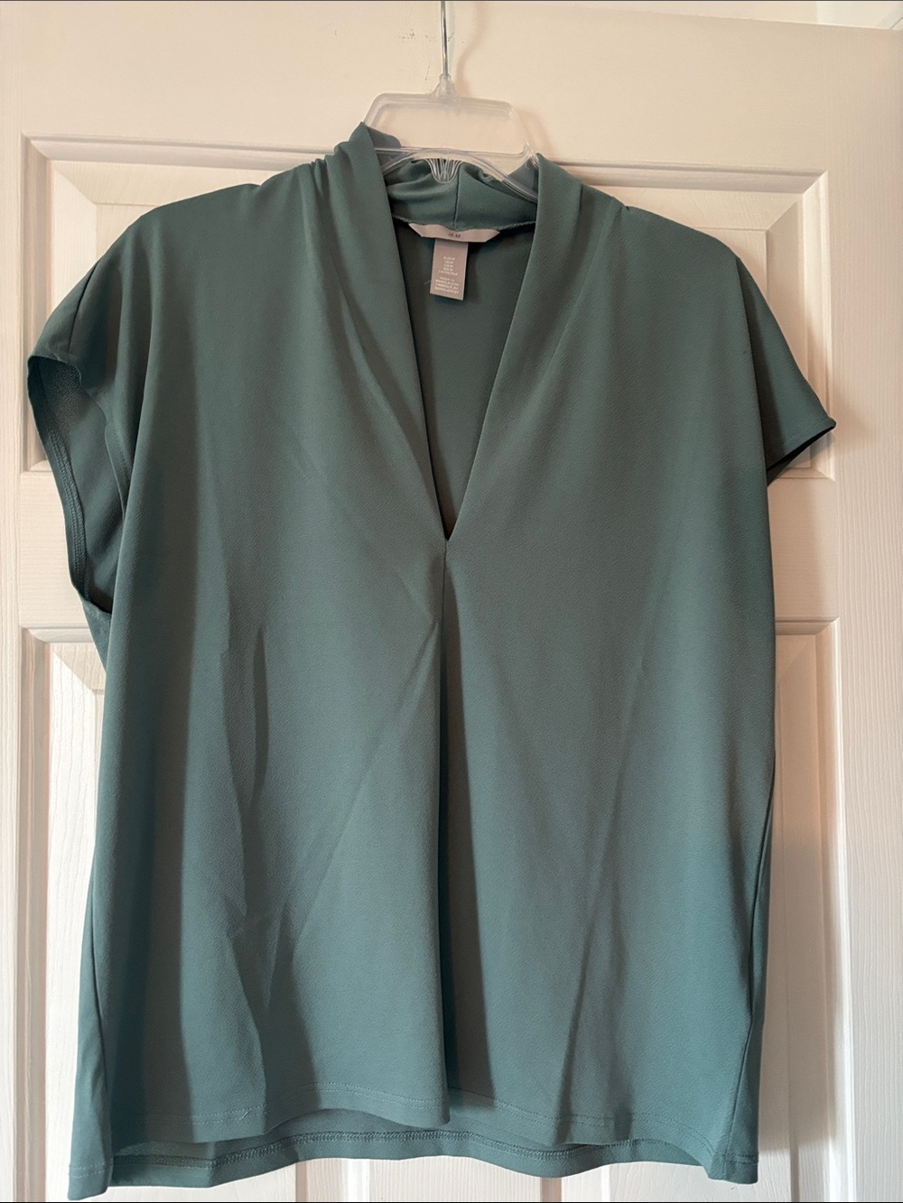 H&M Sage Green V-Neck Short Sleeve Blouse